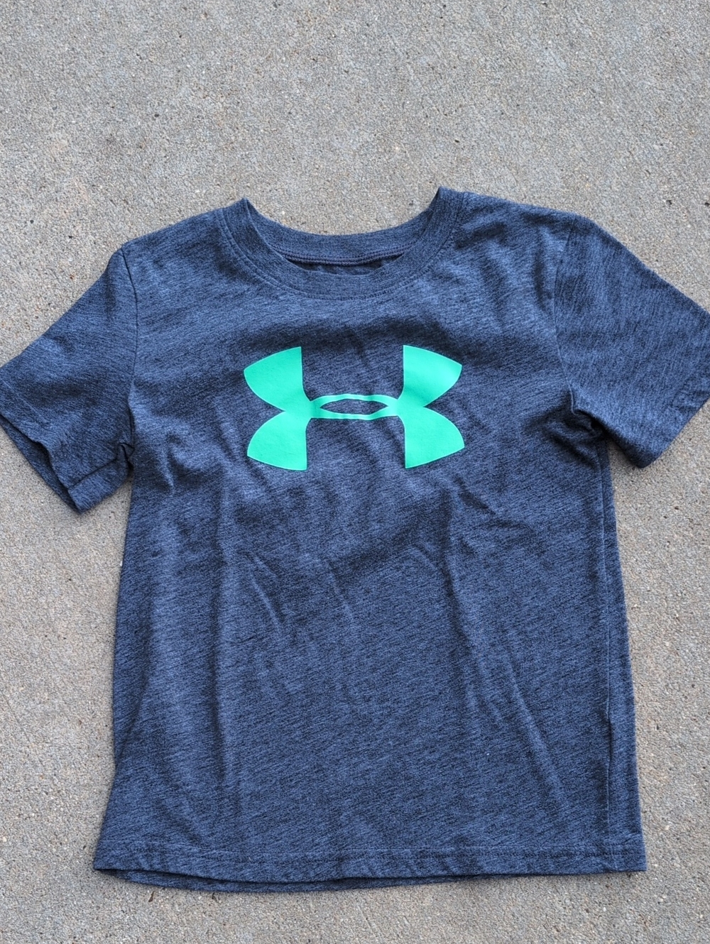 Under Armour Boys' Blue Heather Tee with Mint Logo Size 6